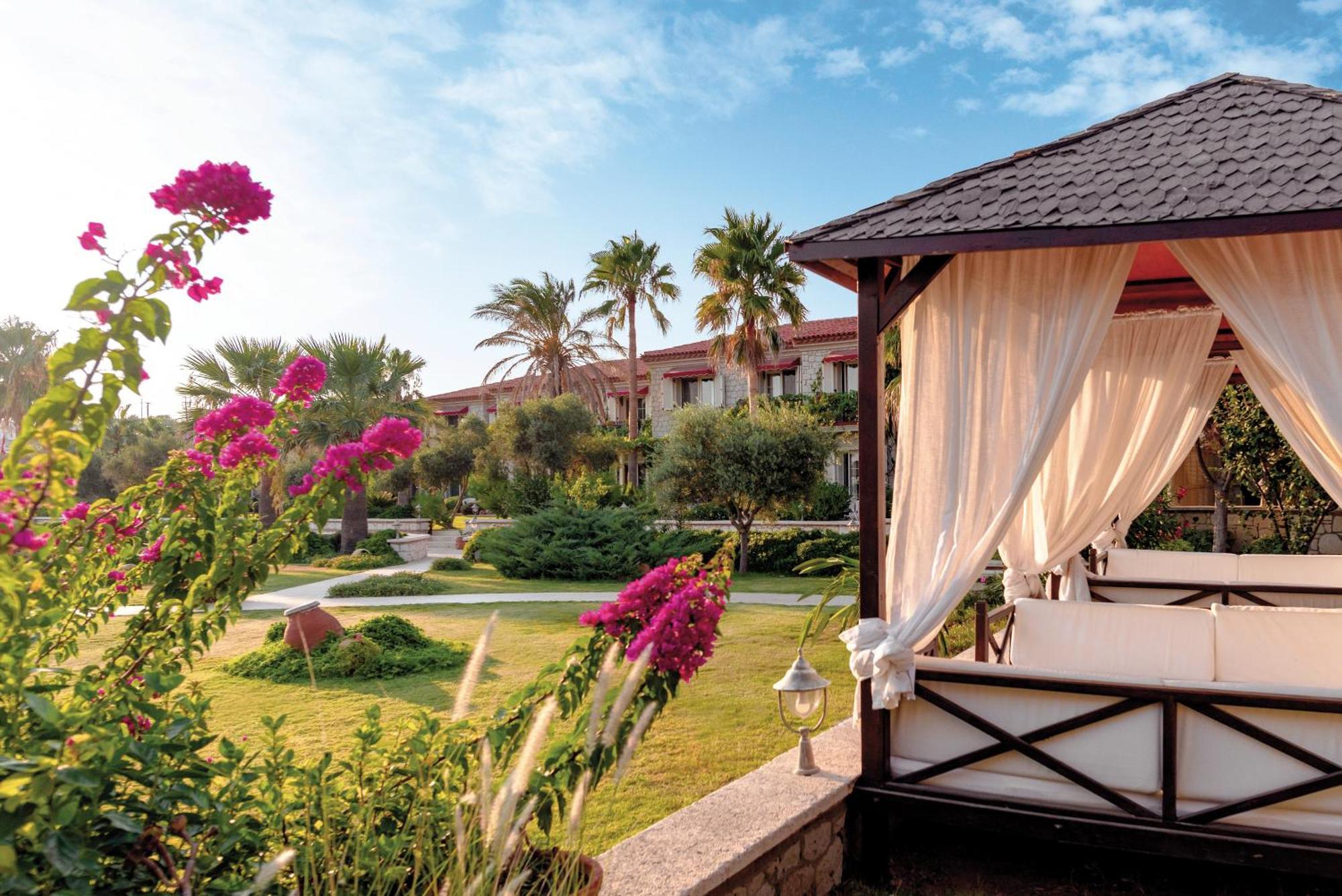 Alacati Beach Resort Exterior photo